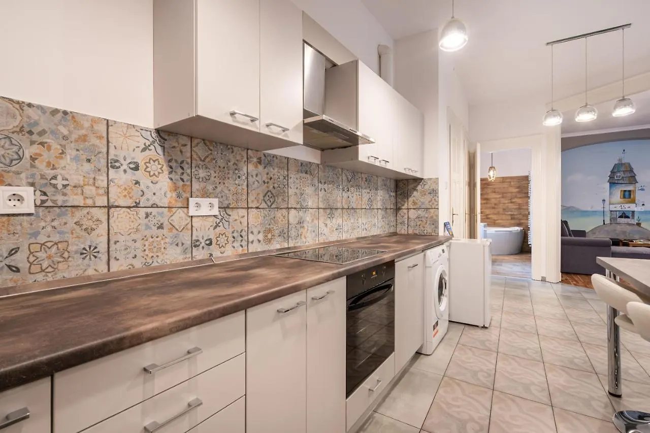 Budapest Lighthouse Apartment 0*,  헝가리