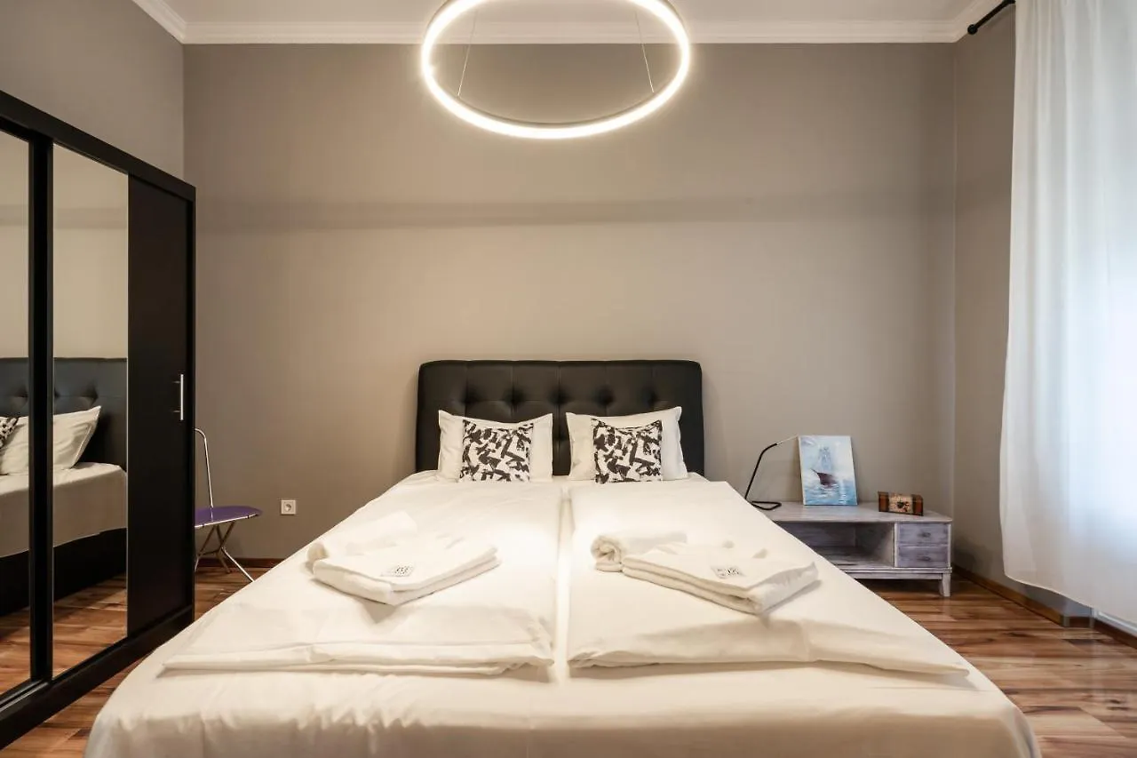 Budapest Lighthouse Apartment 헝가리