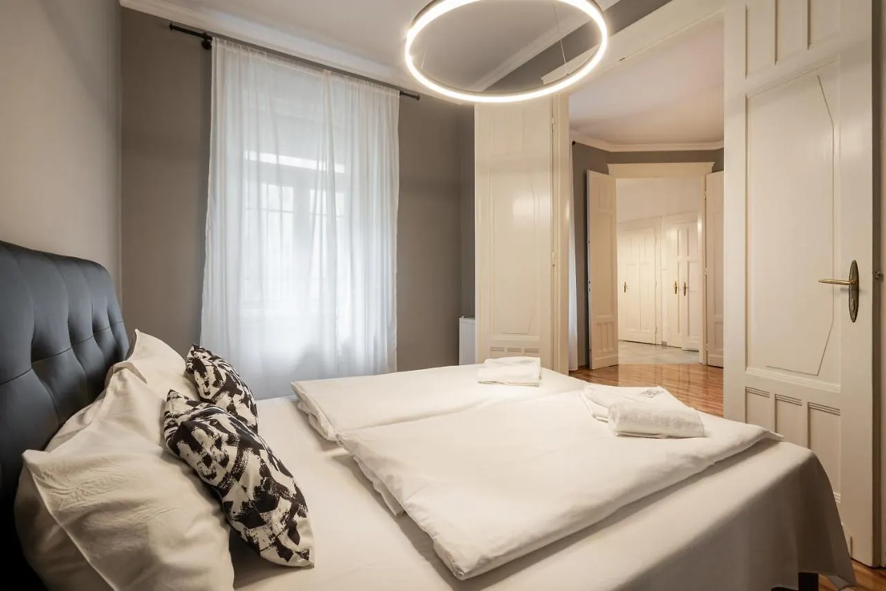 Budapest Lighthouse Apartment