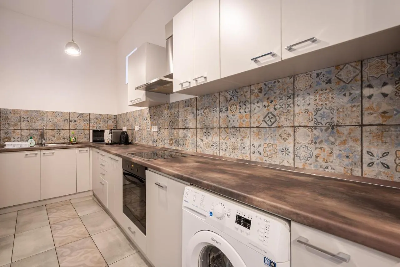 Budapest Lighthouse Apartment