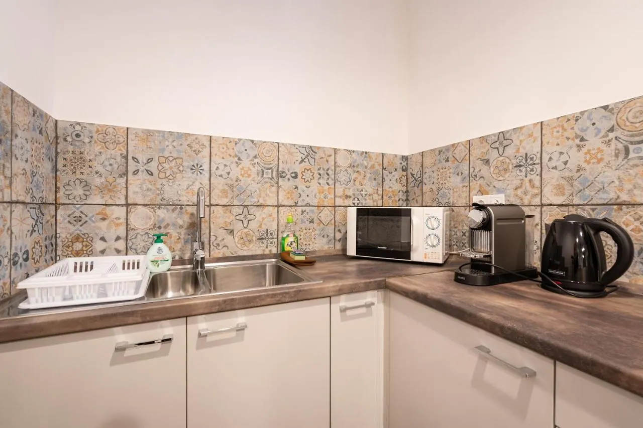Budapest Lighthouse Apartment المجر